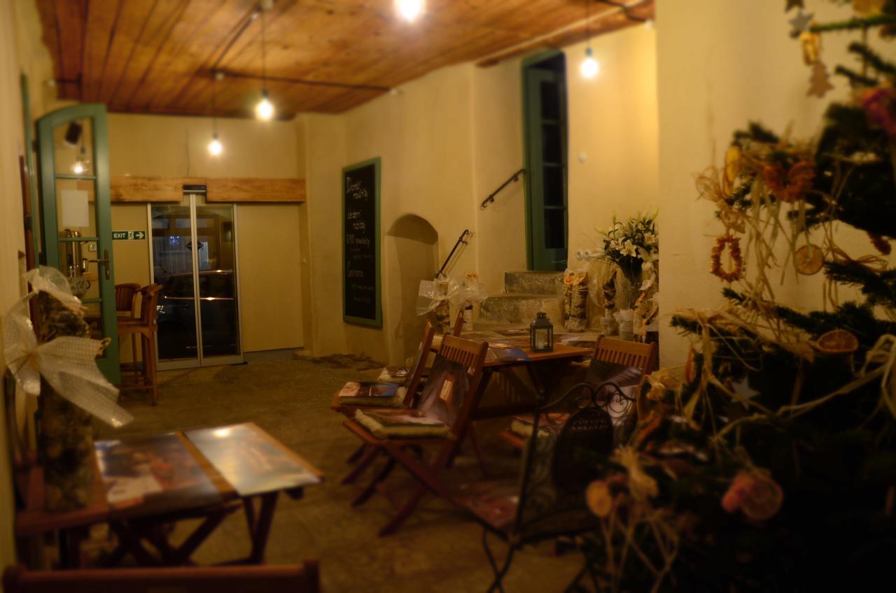 卡普利采Kap Cafe住宿加早餐旅馆 外观 照片